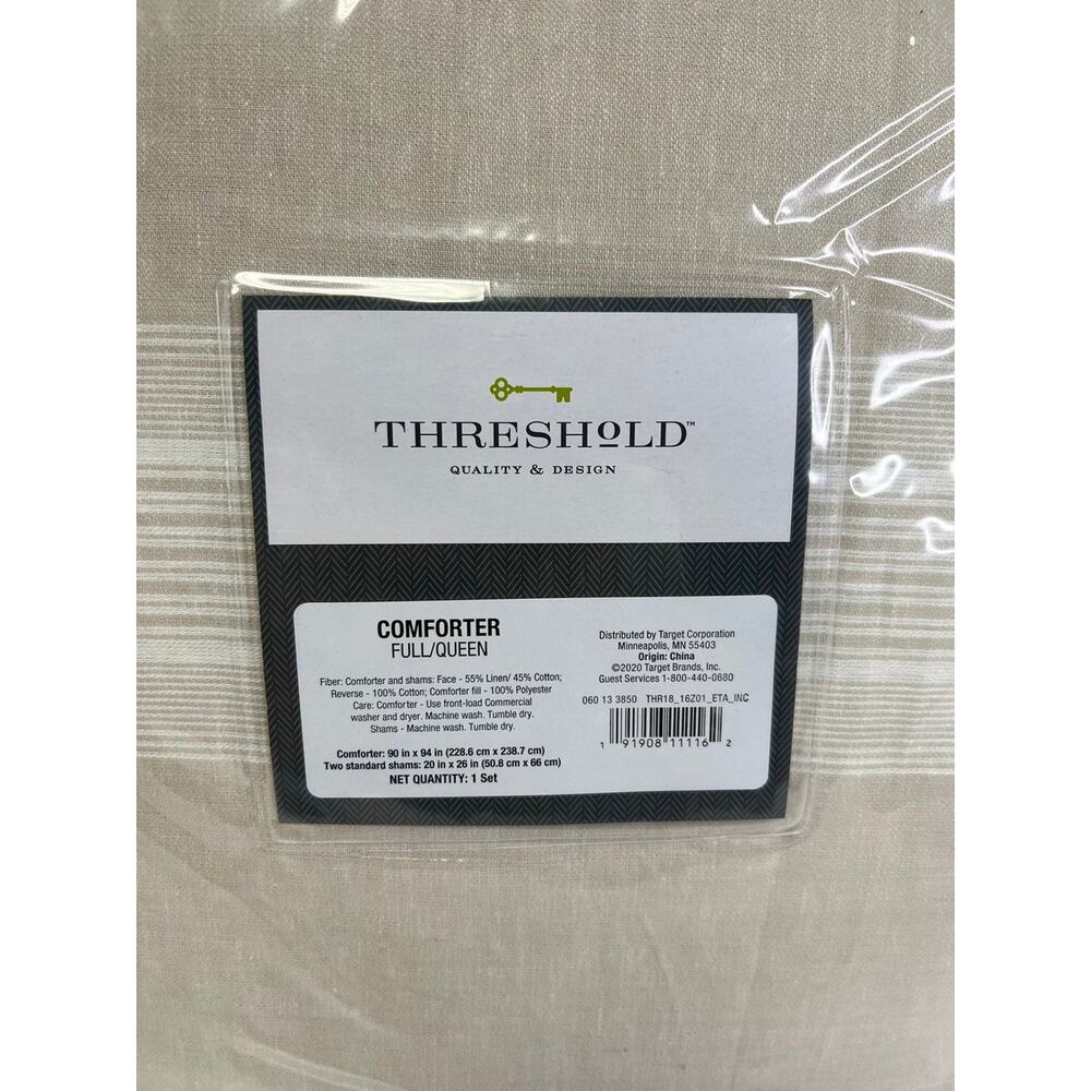 Threshold Queen comforter set - Picture 5 of 6